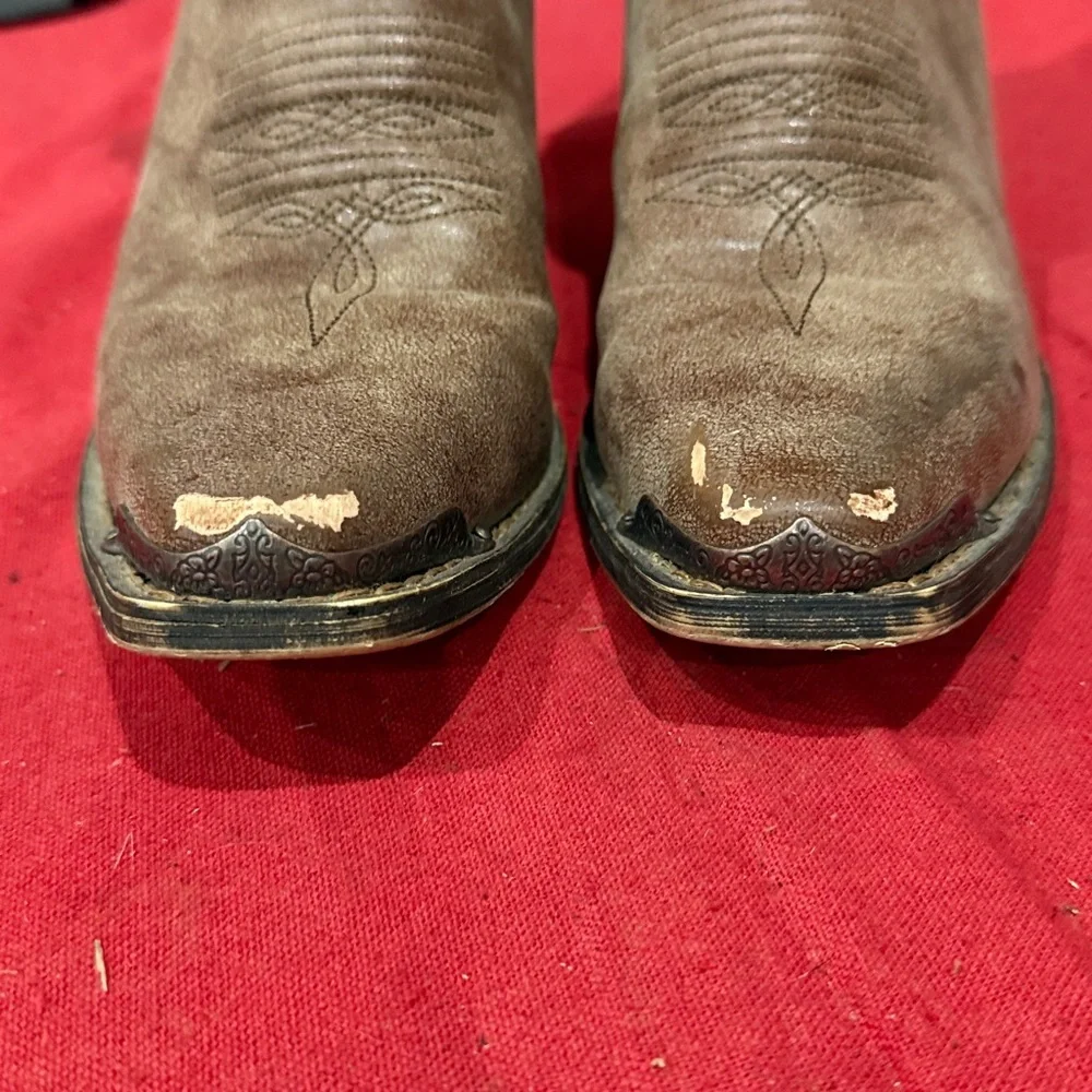 Durango Brown Heeled Boots - Picture 3 of 7